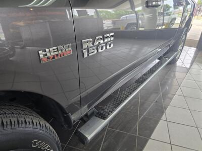 2016 RAM 1500 Sport 4DR CREW CAB 4X4   - Photo 34 - Hamilton, OH 45015