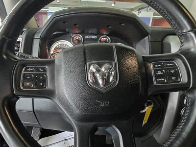 2016 RAM 1500 Sport 4DR CREW CAB 4X4   - Photo 27 - Hamilton, OH 45015