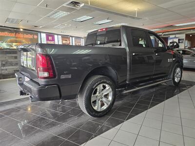 2016 RAM 1500 Sport 4DR CREW CAB 4X4   - Photo 5 - Hamilton, OH 45015