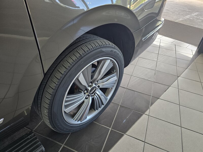 2018 Lincoln Navigator L Black Label 4DR SUX 4X4/V6 - Photo 52 - Hamilton, OH 45015