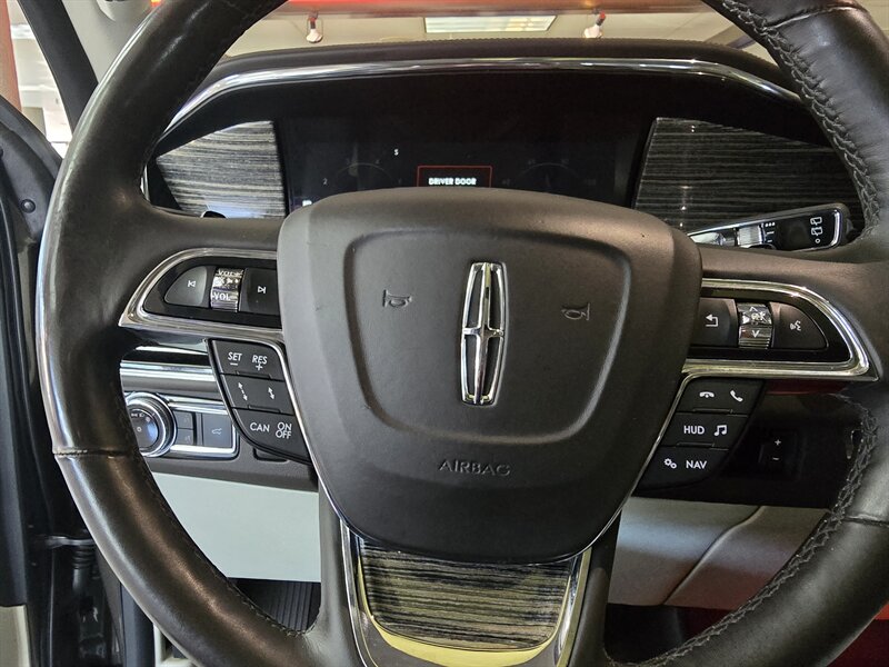 2018 Lincoln Navigator L Black Label 4DR SUX 4X4/V6 - Photo 43 - Hamilton, OH 45015
