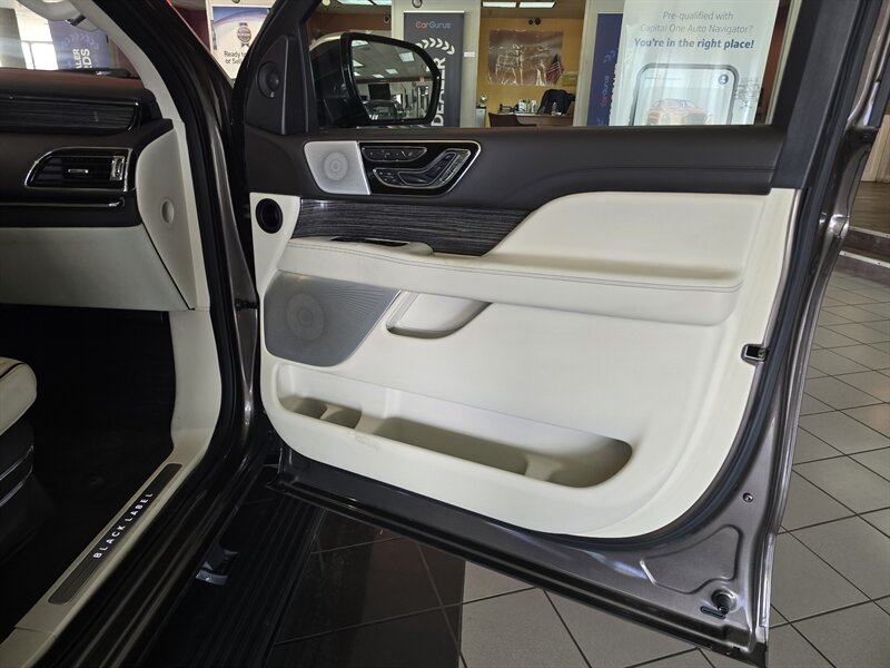 2018 Lincoln Navigator L Black Label 4DR SUX 4X4/V6 - Photo 18 - Hamilton, OH 45015