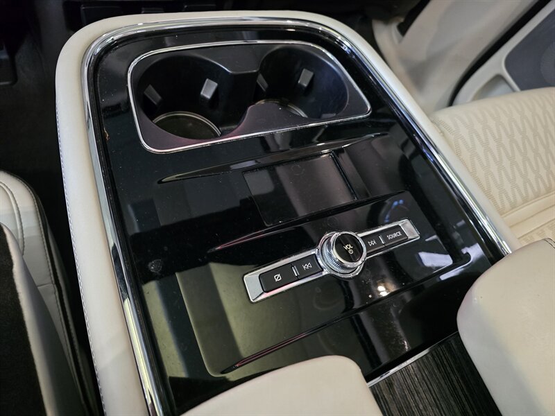 2018 Lincoln Navigator L Black Label 4DR SUX 4X4/V6 - Photo 14 - Hamilton, OH 45015