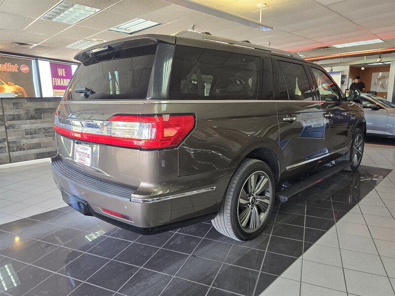2018 Lincoln Navigator L Black Label 4DR SUX 4X4/V6 - Photo 4 - Hamilton, OH 45015
