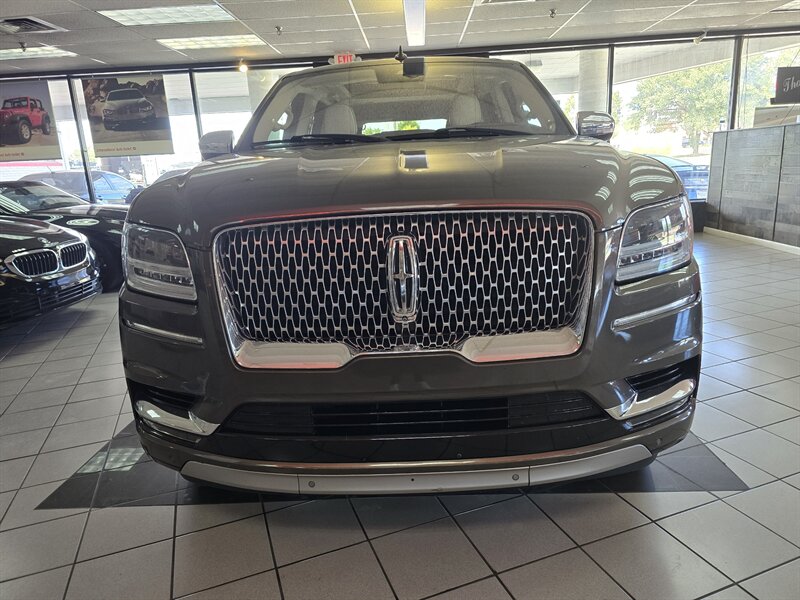 2018 Lincoln Navigator L Black Label 4DR SUX 4X4/V6 - Photo 2 - Hamilton, OH 45015