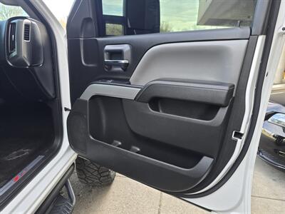 2016 Chevrolet Silverado 1500 LT-CREW CAB-4X4/Z71   - Photo 11 - Hamilton, OH 45015