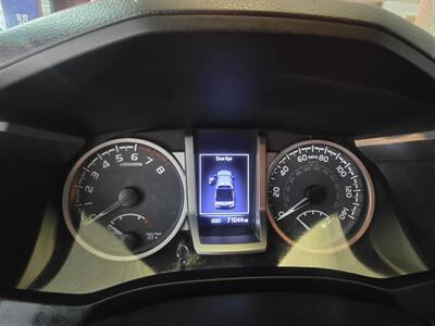 2017 Toyota Tacoma SR5 V6 4DR CREW CAB/V6   - Photo 28 - Hamilton, OH 45015