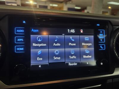 2017 Toyota Tacoma SR5 V6 4DR CREW CAB/V6   - Photo 23 - Hamilton, OH 45015