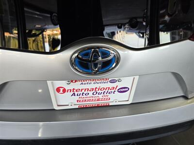 2018 Toyota Prius Prime Plus   - Photo 28 - Hamilton, OH 45015