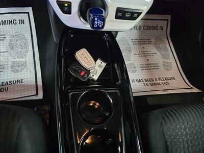 2018 Toyota Prius Prime Plus   - Photo 24 - Hamilton, OH 45015