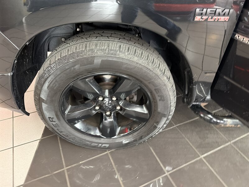 2019 RAM 1500 Classic Big Horn/CREW CAB/HEMI/4X4 - Photo 30 - Hamilton, OH 45015