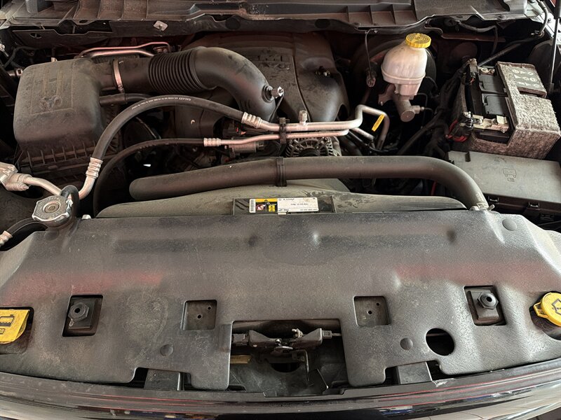 2019 RAM 1500 Classic Big Horn/CREW CAB/HEMI/4X4 - Photo 31 - Hamilton, OH 45015
