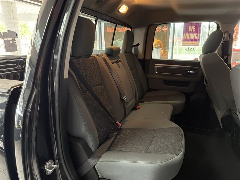 2019 RAM 1500 Classic Big Horn/CREW CAB/HEMI/4X4 - Photo 23 - Hamilton, OH 45015