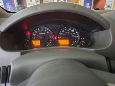 2018 Nissan Frontier SV CREW CAB4X4   - Photo 22 - Hamilton, OH 45015