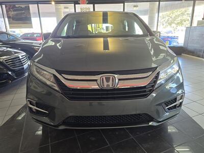 2018 Honda Odyssey Touring 4DR MINI-VAN - Photo 2 - Hamilton, OH 45015