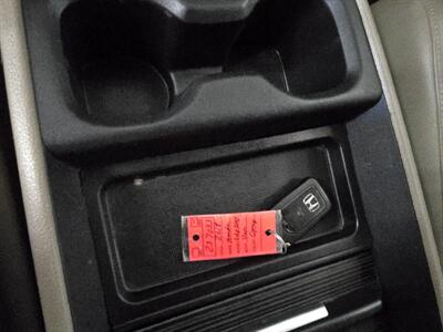 2018 Honda Odyssey Touring 4DR MINI-VAN - Photo 24 - Hamilton, OH 45015