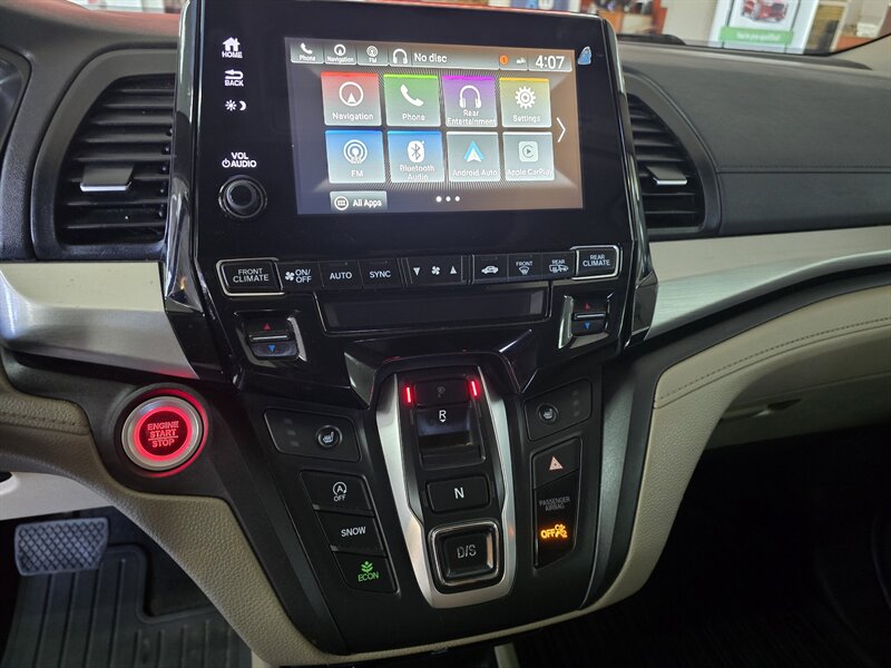 2018 Honda Odyssey Touring 4DR MINI-VAN - Photo 31 - Hamilton, OH 45015