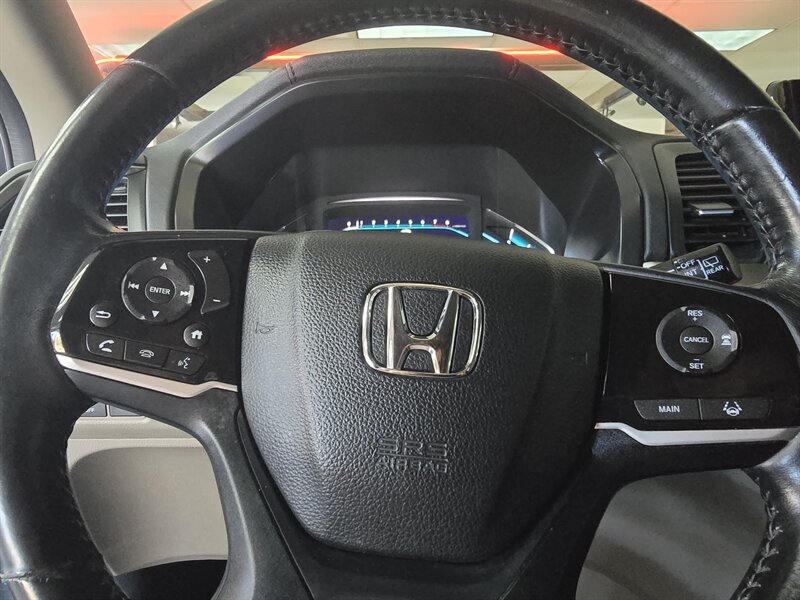 2018 Honda Odyssey Touring 4DR MINI-VAN - Photo 33 - Hamilton, OH 45015