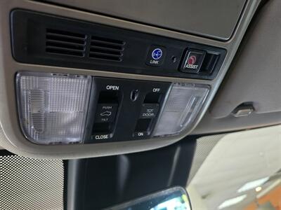 2018 Honda Odyssey Touring 4DR MINI-VAN - Photo 36 - Hamilton, OH 45015