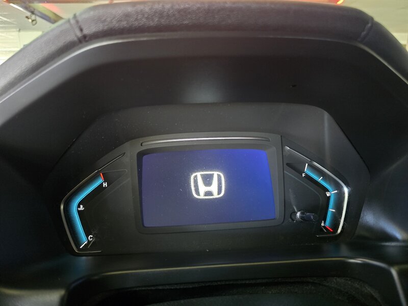 2018 Honda Odyssey Touring 4DR MINI-VAN - Photo 34 - Hamilton, OH 45015