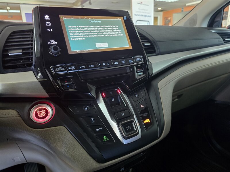 2018 Honda Odyssey Touring 4DR MINI-VAN - Photo 22 - Hamilton, OH 45015
