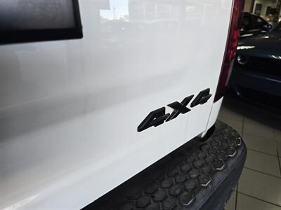 2017 RAM 1500 Rebel   - Photo 31 - Hamilton, OH 45015