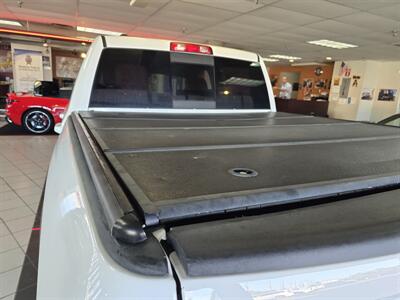 2017 RAM 1500 Rebel   - Photo 32 - Hamilton, OH 45015