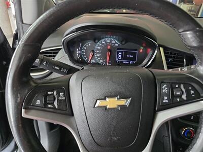 2020 Chevrolet Trax LT 4DR CROSSOVER   - Photo 18 - Hamilton, OH 45015