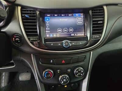 2020 Chevrolet Trax LT 4DR CROSSOVER   - Photo 20 - Hamilton, OH 45015