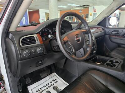 2013 GMC Yukon XL Fleet 2500 4DR SUV 4X4 - Photo 13 - Hamilton, OH 45015