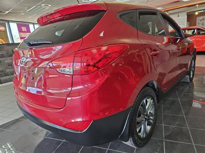 2015 Hyundai Tucson GLS 4DR SUV   - Photo 5 - Hamilton, OH 45015