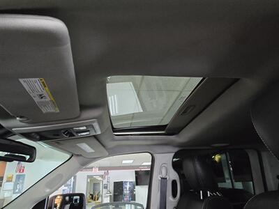 2015 RAM 1500 Sport 4DR CREW CAB 4X4   - Photo 30 - Hamilton, OH 45015