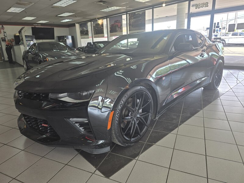 2017 Chevrolet Camaro SS 2DR COUPE V8/w2SS   - Photo 1 - Hamilton, OH 45015
