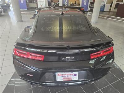 2017 Chevrolet Camaro SS 2DR COUPE V8/w2SS   - Photo 21 - Hamilton, OH 45015