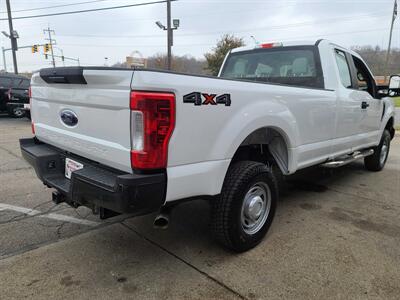 2019 Ford F-250 Super Duty XLT-EXTENDED CAB-4X4   - Photo 5 - Hamilton, OH 45015