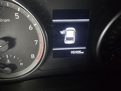 2018 Hyundai Elantra GT 4DR HATCHBACK   - Photo 21 - Hamilton, OH 45015
