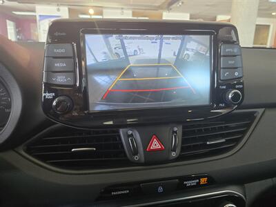 2018 Hyundai Elantra GT 4DR HATCHBACK   - Photo 23 - Hamilton, OH 45015