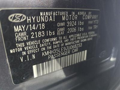 2018 Hyundai Elantra GT 4DR HATCHBACK   - Photo 28 - Hamilton, OH 45015