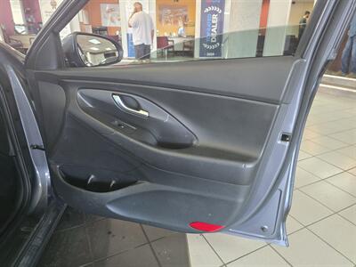 2018 Hyundai Elantra GT 4DR HATCHBACK   - Photo 12 - Hamilton, OH 45015