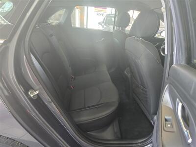 2018 Hyundai Elantra GT 4DR HATCHBACK   - Photo 16 - Hamilton, OH 45015