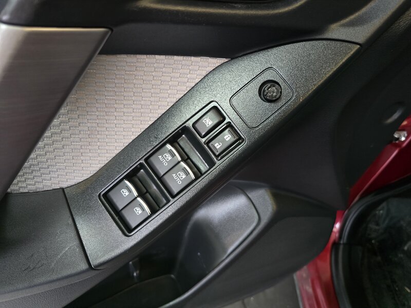 2018 Subaru Forester 2.5i - Photo 17 - Hamilton, OH 45015
