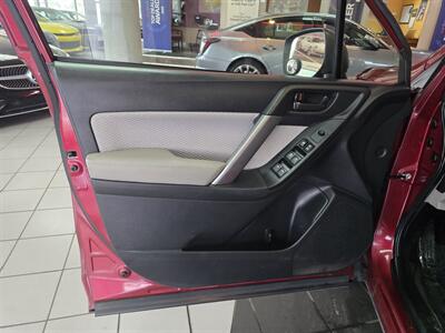 2018 Subaru Forester 2.5i - Photo 7 - Hamilton, OH 45015