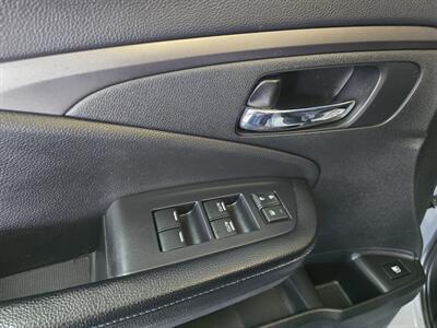 2019 Honda Ridgeline Sport 4DR CREW CAB 4X4   - Photo 17 - Hamilton, OH 45015