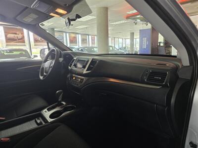 2019 Honda Ridgeline Sport 4DR CREW CAB 4X4   - Photo 13 - Hamilton, OH 45015