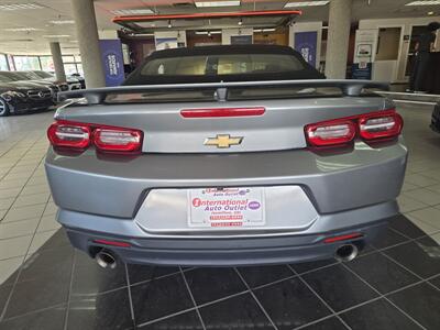 2023 Chevrolet Camaro LT  2DR CONVERTIBLE w/1LT   - Photo 12 - Hamilton, OH 45015