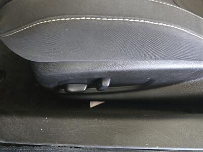 2023 Chevrolet Camaro LT  2DR CONVERTIBLE w/1LT   - Photo 24 - Hamilton, OH 45015