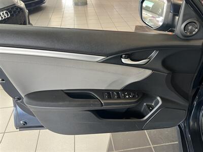 2017 Honda Civic EX   - Photo 18 - Hamilton, OH 45015