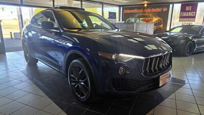 2018 Maserati Levante Base 4DR SUV AWD   - Photo 4 - Hamilton, OH 45015