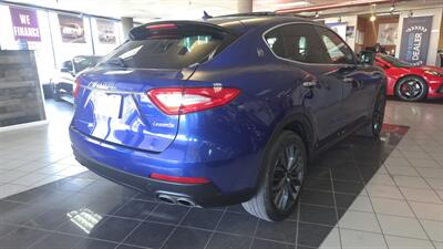 2018 Maserati Levante Base 4DR SUV AWD   - Photo 6 - Hamilton, OH 45015