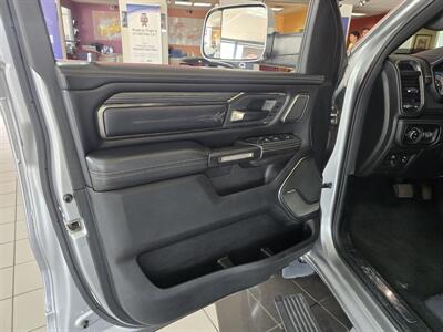 2019 RAM 1500 Limited 4dr CREW CAB 4X4   - Photo 7 - Hamilton, OH 45015
